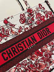 Bagsaaa Dior Lady Medium Book Tote Red Butterfly Around The World Embroidery - 36x18x28cm - 2