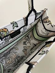 	 Bagsaaa Dior Small Book Tote White and Green Toile De Jouy Mexico Embroidery - 26x8x22cm - 6