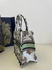 	 Bagsaaa Dior Small Book Tote White and Green Toile De Jouy Mexico Embroidery - 26x8x22cm - 2