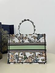 	 Bagsaaa Dior Medium Book Tote White and Green Toile De Jouy Mexico Embroidery - 36x18x28cm - 3