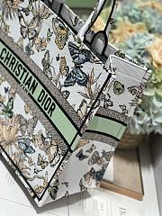 	 Bagsaaa Dior Large Book Tote White and Green Toile De Jouy Mexico Embroidery - 42cm - 3