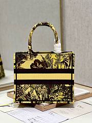 Bagsaaa Dior Small Book Tote Celestial Yellow Multicolor Toile de Jouy Voyage Embroidery - 3