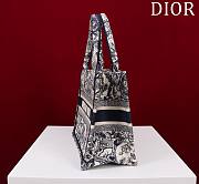 	 Bagsaaa Dior Small Book Tote Ecru and Navy Blue Toile de Jouy Embroidery - 26x22x8cm - 6