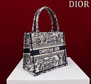 	 Bagsaaa Dior Small Book Tote Ecru and Navy Blue Toile de Jouy Embroidery - 26x22x8cm - 3