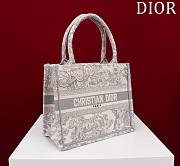 	 Bagsaaa Dior Small Book Tote Ecru and Grey Toile de Jouy Embroidery - 26x22x8cm - 3