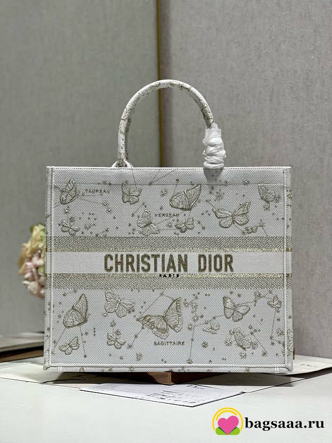 Bagsaaa Dior Book Tote Large White and Gold-tone Gradient Butterflies - 1