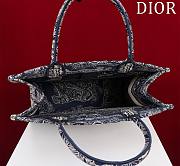 Bagsaaa Dior Medium Book Tote Ecru and Dark Blue Toile de Jouy Embroidery - 5