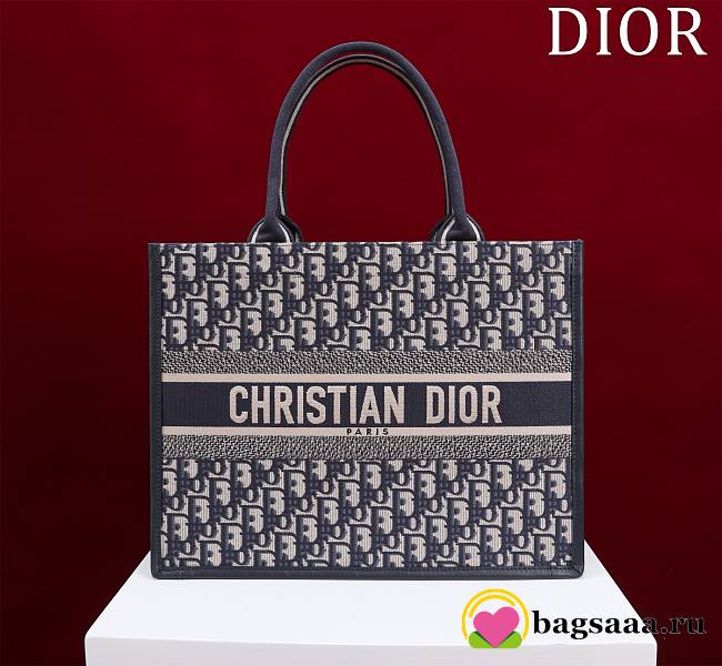 	 Bagsaaa Dior Medium Dior Book Tote Blue Dior Oblique Embroidery and Calfskin  - 1