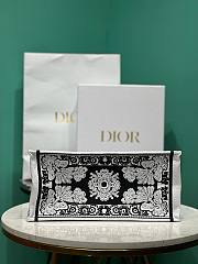 Bagsaaa Dior Medium Book Tote Black and White Butterfly Bandana Embroidery (36 x 27.5 x 16.5 cm) - 5