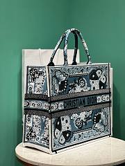 Bagsaaa Dior Medium Book Tote Blue and White Butterfly Bandana Embroidery  - 2