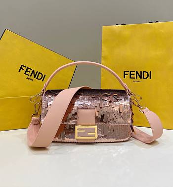 Bagsaaa Fendi Baguette Pink sequin and leather bag - 27x15x6cm