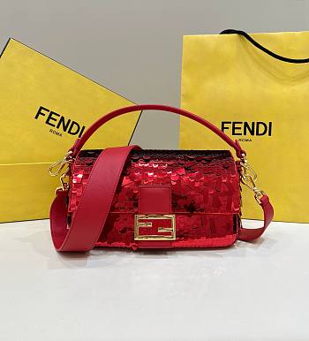 Bagsaaa Fendi Baguette Red sequin and leather bag - 27x15x6cm