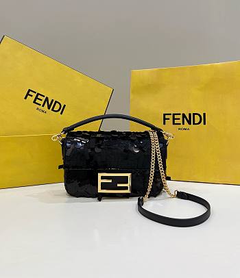 	 Bagsaaa Fendi Mni Baguette Black sequin and leather bag - 19*5*11cm