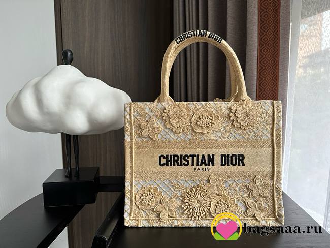 Bagsaaa Dior Book Tote Small Beige D-Lace Flower Embroidery with 3D Macramé Effect - 1