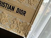 	 Bagsaaa Dior Book Tote Medium Beige D-Lace Flower Embroidery with 3D Macramé Effect - 4