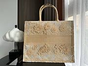 	 Bagsaaa Dior Book Tote Large Beige D-Lace Flower Embroidery with 3D Macramé Effect - 6
