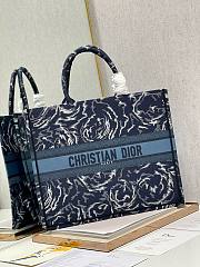 	 Bagsaaa Dior Large Book Tote Blue Roses Embroidery - 6