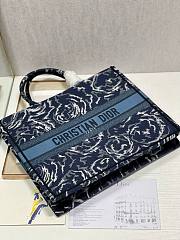 	 Bagsaaa Dior Large Book Tote Blue Roses Embroidery - 5