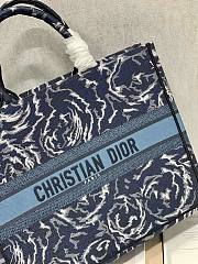 	 Bagsaaa Dior Large Book Tote Blue Roses Embroidery - 2