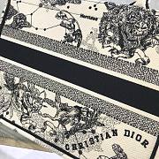 Bagsaaa Dior Medium Book Tote Zodiac Black Embroidery - 3