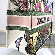 	 Bagsaaa Dior Medium Book Tote Multicolor Flower Embroidery - 4