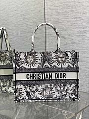 	 Bagsaaa Dior Medium Book Tote White and Black Toile de Jouy Soleil Embroidery - 1