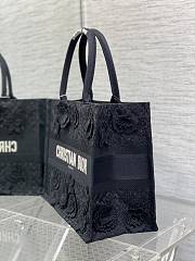 	 Bagsaaa Dior Book Tote Medium Black D-Lace Flower Embroidery with 3D Macramé Effect - 4