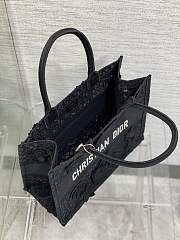 	 Bagsaaa Dior Book Tote Medium Black D-Lace Flower Embroidery with 3D Macramé Effect - 3