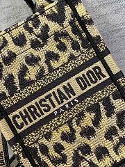 Bagsaaa Dior Phone Book Tote Mizza Embroidery - 13.5*5*18cm - 2
