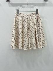 Bagsaaa Louis Vuitton Silk Fabric Monogram Cream Color Short Skirt - 5