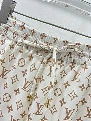 	 Bagsaaa Louis Vuitton Silk Fabric Monogram Cream Color Pants - 2