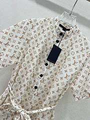 Bagsaaa Louis Vuitton Dress Silk Fabric Monogram Cream Color - 4