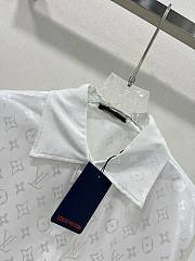 	 Bagsaaa Louis Vuitton Silk Monogram Shirt In White - 2