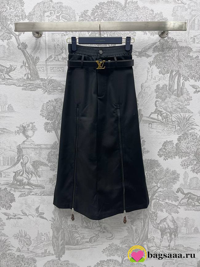 Bagsaaa Louis Vuitton Black With Belt Long Skirt - 1