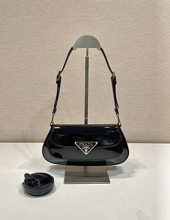 Bagsaaa Prada Black Patent Leather Shoulder Bag - 24*11*4cm