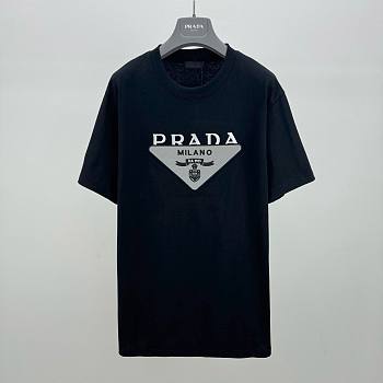 Bagsaaa Prada Triangle Logo Black T-Shirt