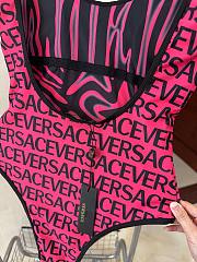 Bagsaaa Versace Zebra Miranda Reversible One-Piece Swimsuit Pink - 6