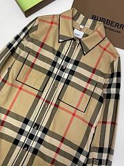	 Bagsaaa Burberry Vintage Checked Shirt Yellow With Front Pocket - 5