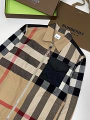 Bagsaaa Burrberry contrast panel check shirt - 2