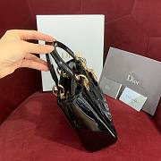 	 Bagsaaa Dior Small Lady Bag Black Patent Cannage Calfskin 20cm - 2
