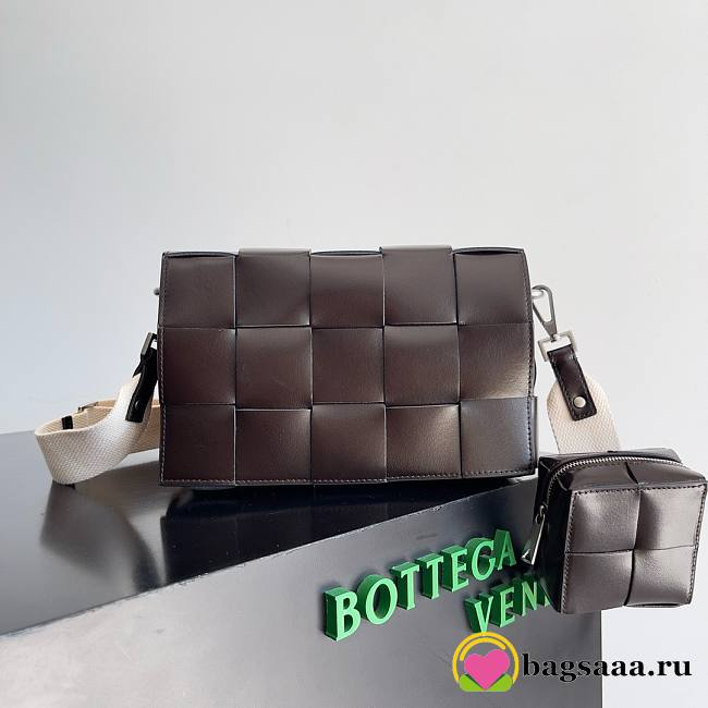 Bagsaaa Bottega Veneta Intrecciato-weave leather cross-body bag brown - 26x16x6.5cm - 1