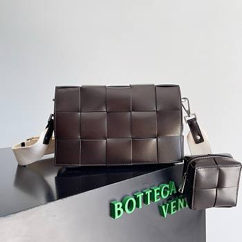 Bagsaaa Bottega Veneta Intrecciato-weave leather cross-body bag brown - 26x16x6.5cm