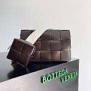 Bagsaaa Bottega Veneta Intrecciato-weave leather cross-body bag brown - 26x16x6.5cm - 4