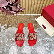 	 Bagsaaa Valentino Garavani Toile Iconographe Sandals Red/Beige - 1