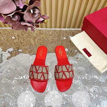 	 Bagsaaa Valentino Garavani Toile Iconographe Sandals Red/Beige
