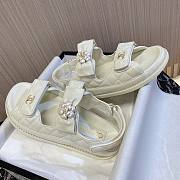 	 Bagsaaa Chanel Dad Flat Sandals White Leather - 2