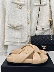 BAGSAAA CHANEL TWISTED LEATHER BUBBLE SLIDES - 4