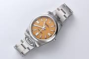	 Bagsaaa ROLEX OYSTER PERPETUAL Silver and yellow dial 40mm - 5