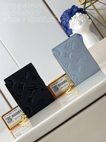 Bagsaaa Louis Vuitton Lisa Wallet - 9 x 11.5 x 1.5 cm