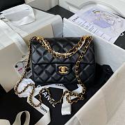 Bagsaaa Chanel Mini Flap Bag AS4385 Black Lambskin With Pearl - 12.5 × 17 × 5 cm - 1